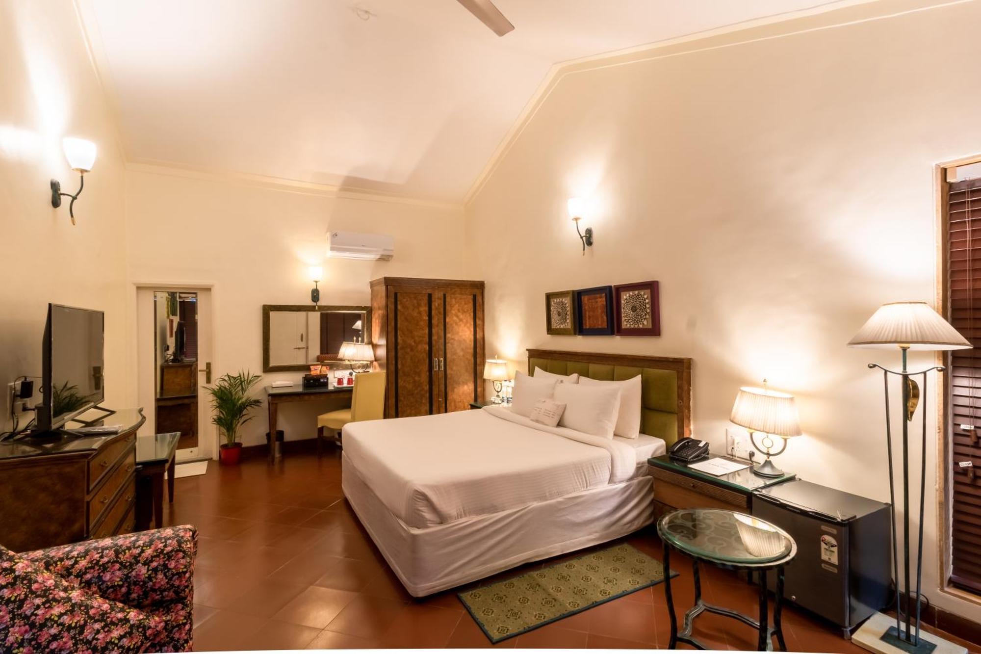 Residency Lake Resort & Spa Mulshi Exterior photo