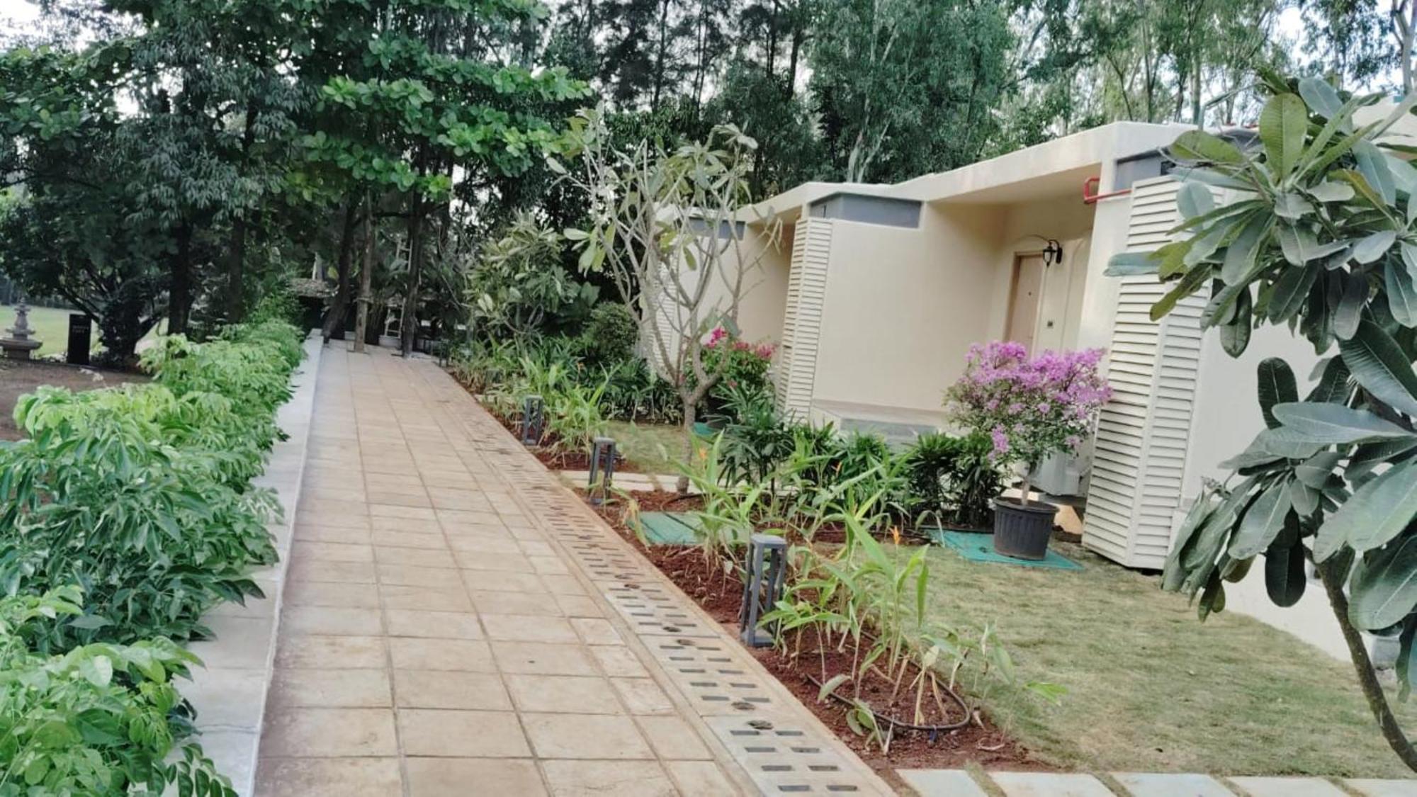 Residency Lake Resort & Spa Mulshi Exterior photo