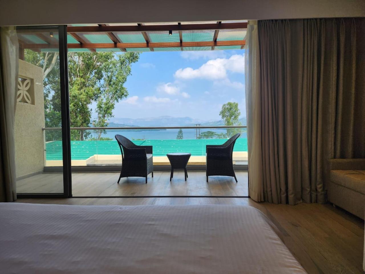 Residency Lake Resort & Spa Mulshi Exterior photo
