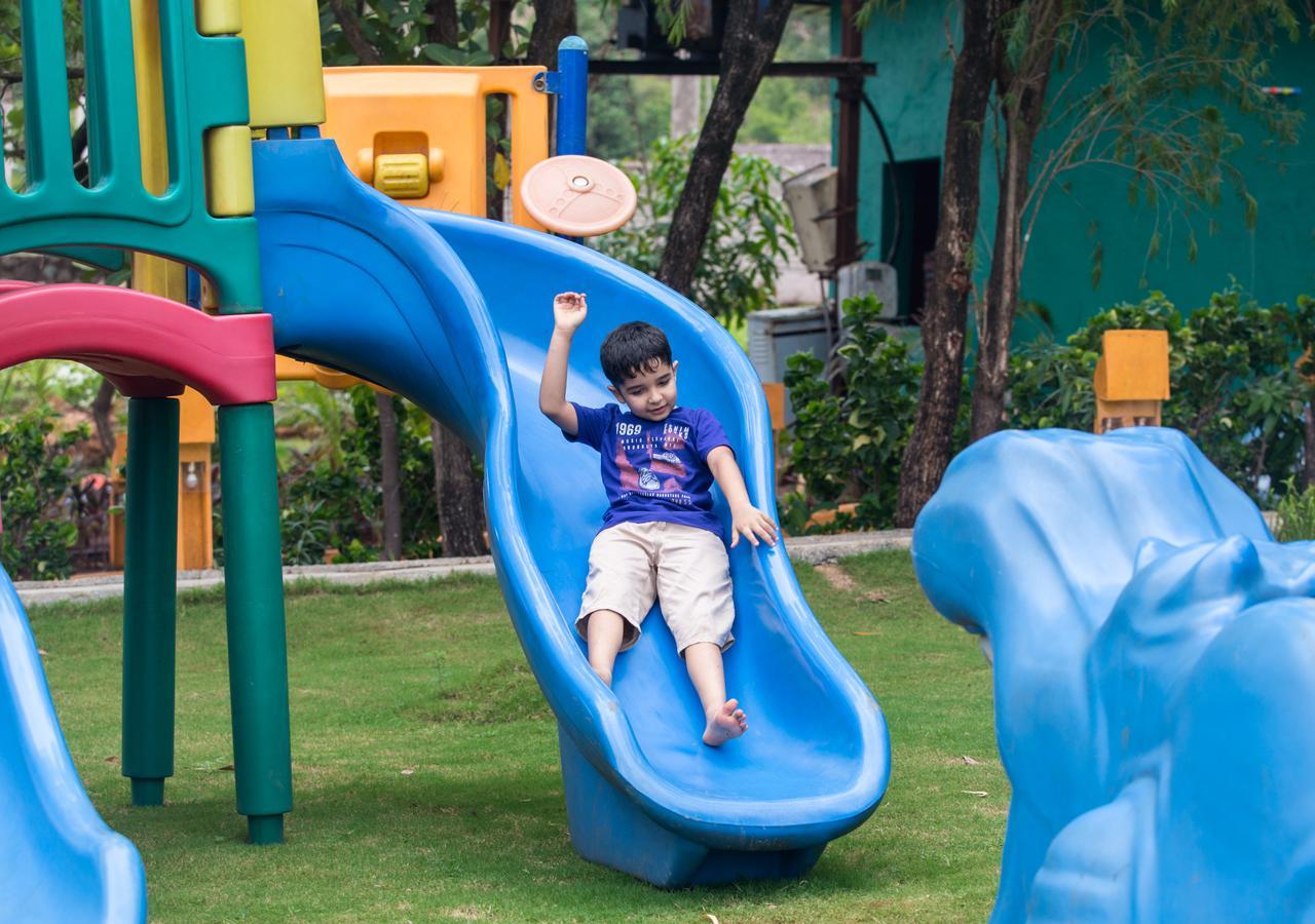 Residency Lake Resort & Spa Mulshi Exterior photo